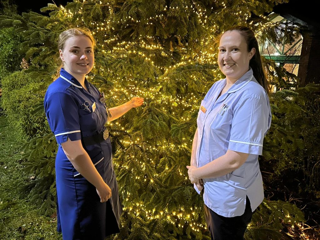 Community unites for Light up a Life service