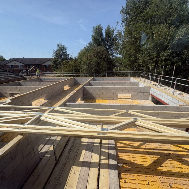 Work begins on the IPU roof.